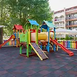 אתר נופש Hi Imperial 4*