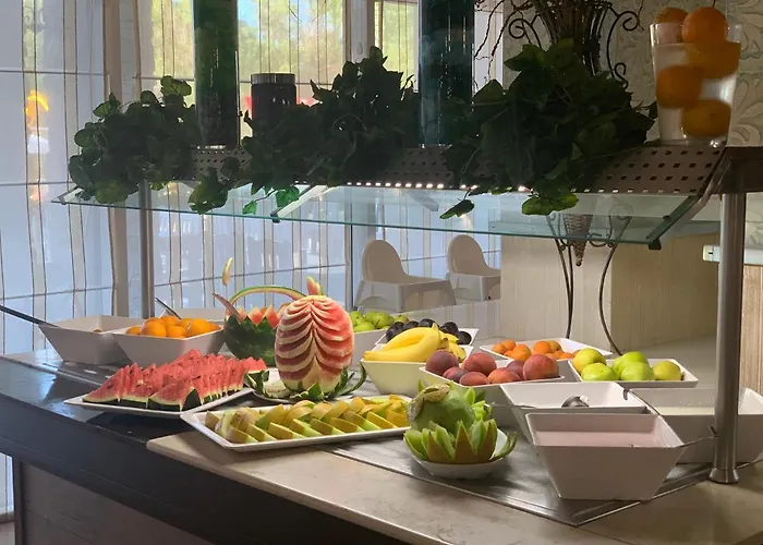 Курортный комплекс Hi Imperial Солнечный берег