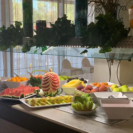 Üdülőközpont Hi Imperial Napospart