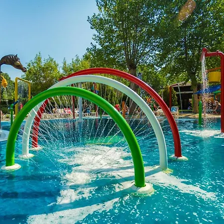 Üdülőközpont Hi Imperial 4*