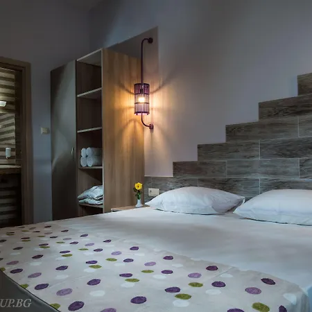 Hi Imperial Station touristique Slantchev Briag