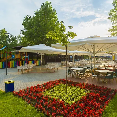 Üdülőközpont Hi Imperial 4*