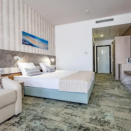 Hi Imperial אתר נופש